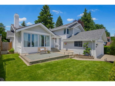 32562 MURRAY Avenue | Abbotsford British Columbia | Slide Image Three