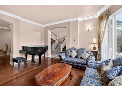 18048 99A Avenue | Surrey British Columbia | Slide Image Six