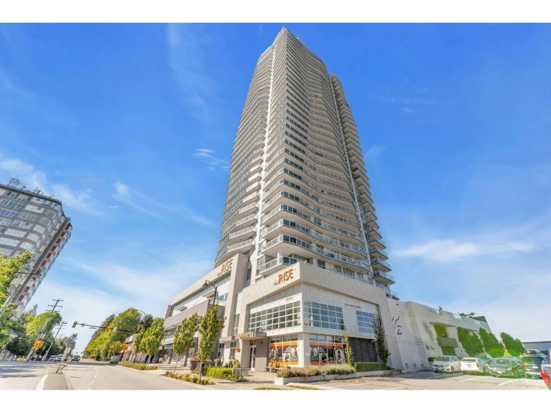 11967 80 Avenue Delta British Columbia, V4C 0E2 - 2 Bedrooms Condo For Sale