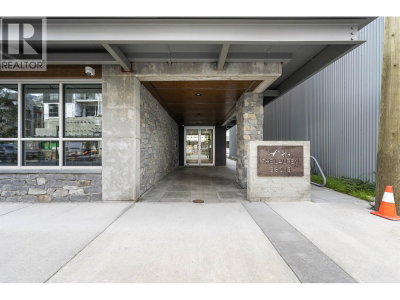 38013 THIRD Avenue | Squamish British Columbia | Slide Image Twenty-seven