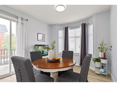 20852 77A Avenue | Langley British Columbia | Slide Image Fifteen