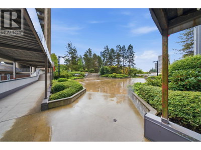 9541 ERICKSON Drive | Burnaby British Columbia | Slide Image Twenty-six
