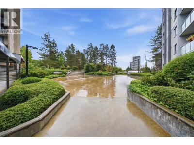 9541 ERICKSON Drive | Burnaby British Columbia | Slide Image Twenty-seven