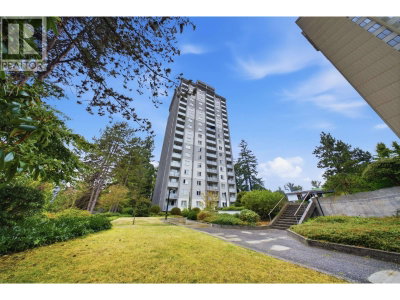 9541 ERICKSON Drive | Burnaby British Columbia | Slide Image Twenty-nine