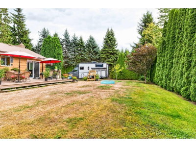 17180 4 Avenue | Surrey British Columbia | Slide Image Thirty-seven
