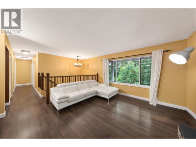 1650 CONNAUGHT Drive | Port Coquitlam British Columbia | Slide Image Six