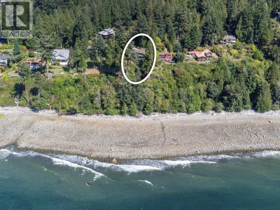 1321 GOWER POINT Road | Gibsons British Columbia | Slide Image Three