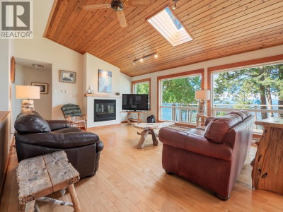 1321 GOWER POINT Road | Gibsons British Columbia | Slide Image Seven