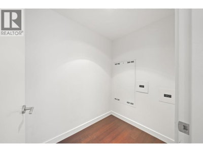 777 RICHARDS Street | Vancouver British Columbia | Slide Image Eight