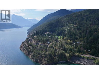 3170 PONDEROSA Road | Pemberton British Columbia | Slide Image One