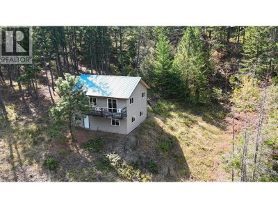 3170 PONDEROSA Road | Pemberton British Columbia | Slide Image Sixteen