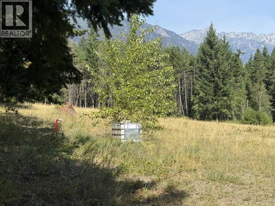 3170 PONDEROSA Road | Pemberton British Columbia | Slide Image Thirty-eight