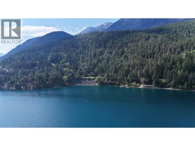 3170 PONDEROSA Road | Pemberton British Columbia | Slide Image Four