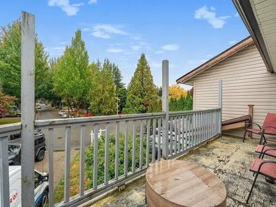 15097 95 Avenue | Surrey British Columbia | Slide Image Nine