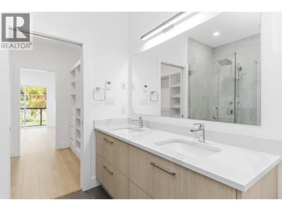 2096 CRUMPIT WOODS Drive | Squamish British Columbia | Slide Image Twenty-two