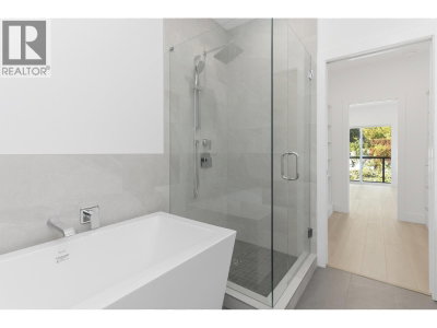 2096 CRUMPIT WOODS Drive | Squamish British Columbia | Slide Image Twenty-three