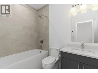 2096 CRUMPIT WOODS Drive | Squamish British Columbia | Slide Image Twenty-seven