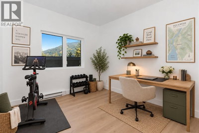2096 CRUMPIT WOODS Drive | Squamish British Columbia | Slide Image Twenty-nine