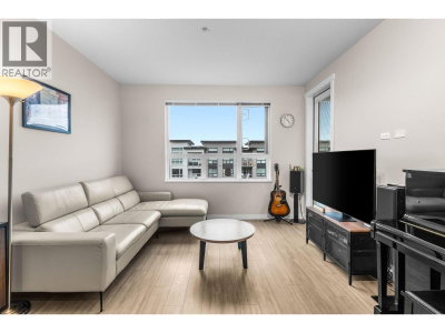 9213 ODLIN Road | Richmond British Columbia | Slide Image Six