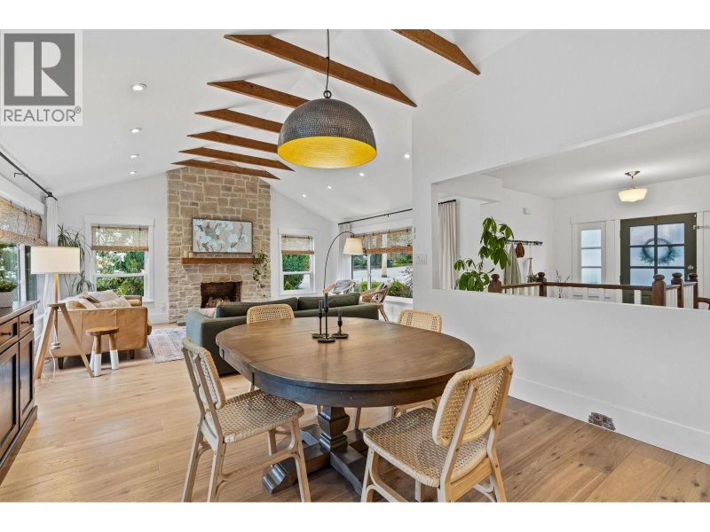 1335 RIDGEWOOD Drive North Vancouver British Columbia, V7R 1J4 - 5 Bedrooms Home For Sale