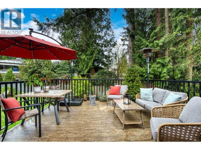 1335 RIDGEWOOD Drive | North Vancouver British Columbia | Slide Image Thirty-five