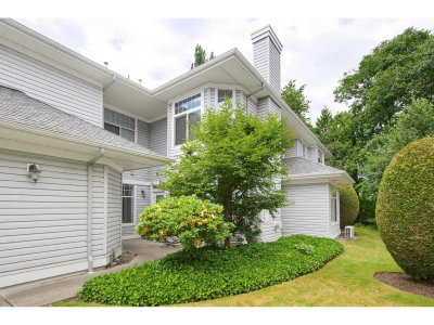 5708 208 Street | Langley British Columbia | Slide Image Three