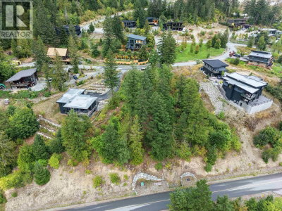 1709 WISHBONE Court | Squamish British Columbia | Slide Image Five