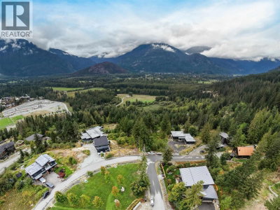 1709 WISHBONE Court | Squamish British Columbia | Slide Image Seven