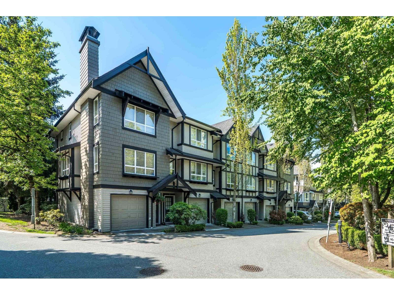 6747 203 Street, Langley, British Columbia V2Y 3B5