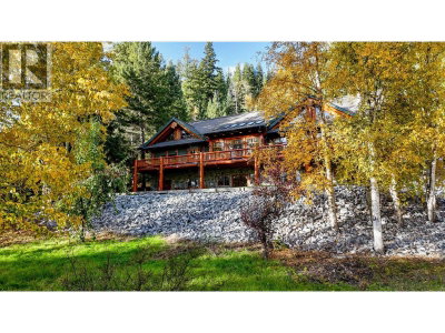 3698 MCLARTY Crescent | Prince George British Columbia | Slide Image Three