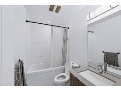 32838 LANDEAU Place | Abbotsford British Columbia | Slide Image Twenty-two