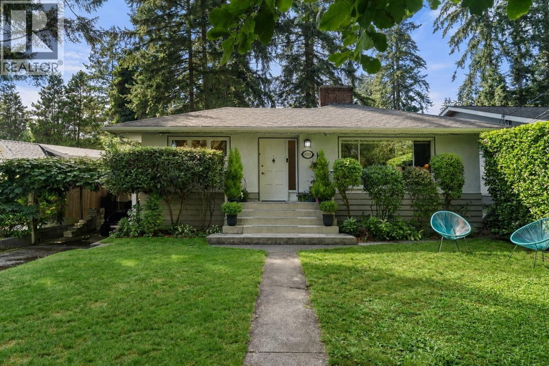 2011 BRIDGMAN Avenue North Vancouver British Columbia, V7P 2T7 - 3 Bedrooms Home For Sale