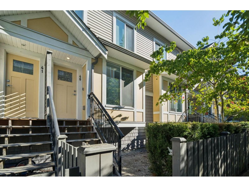 9718 161A Street Surrey British Columbia, V4N 6S7 - 3 Bedrooms Condo For Sale