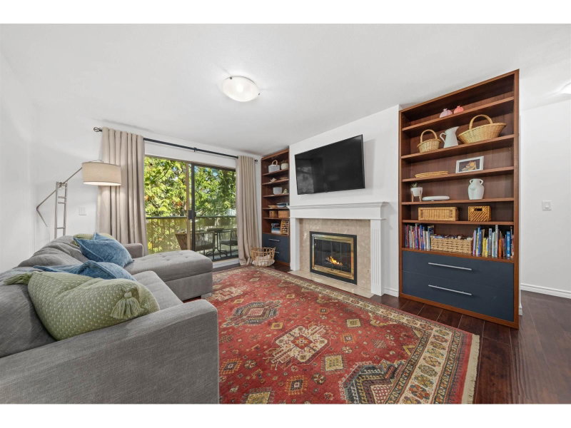 10720 138 Street Surrey British Columbia, V3T 4K5 - 2 Bedrooms Condo For Sale