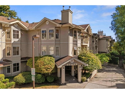 10720 138 Street | Surrey British Columbia | Slide Image Twenty-three