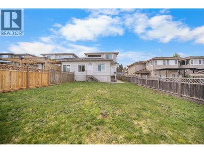 4986 INMAN Avenue | Burnaby British Columbia | Slide Image Twenty-one
