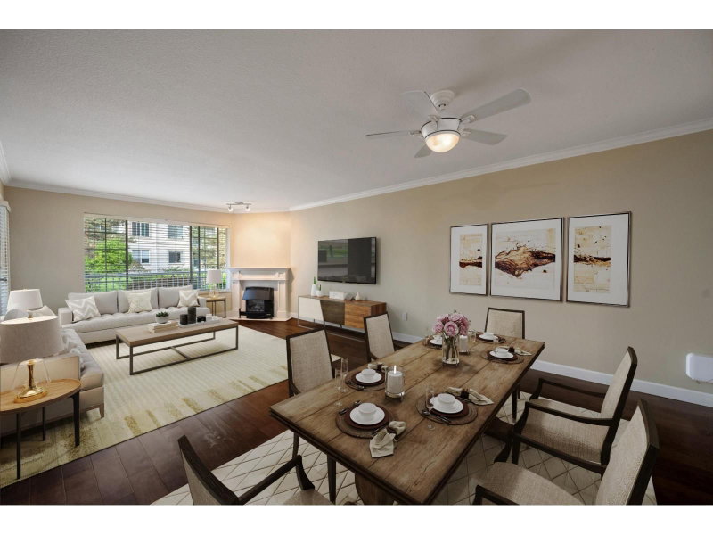 5375 205 Street Langley British Columbia, V3A 7V7 - 2 Bedrooms Condo For Sale