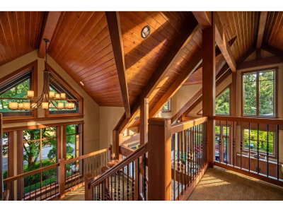 2650 DOGWOOD Drive | Surrey British Columbia | Slide Image Twenty-three