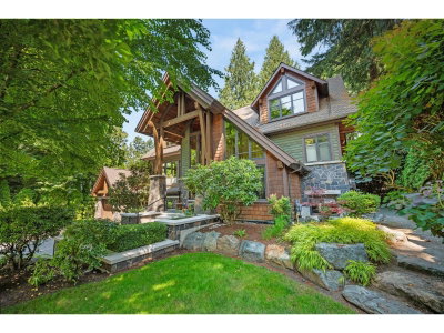 2650 DOGWOOD Drive | Surrey British Columbia | Slide Image Three