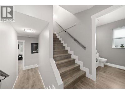 20316 123B Avenue | Maple Ridge British Columbia | Slide Image Seventeen