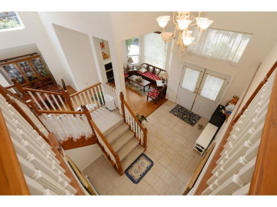 15898 99A Avenue | Surrey British Columbia | Slide Image Seventeen