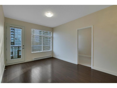 10499 UNIVERSITY Drive | Surrey British Columbia | Slide Image Ten