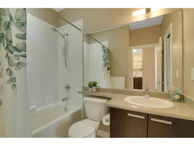 10499 UNIVERSITY Drive | Surrey British Columbia | Slide Image Thirty