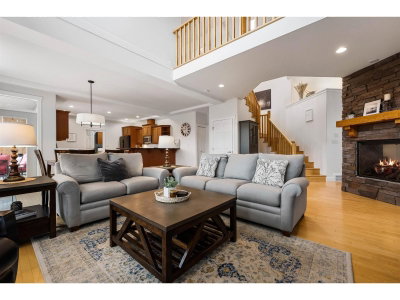 46052 BRIDLE RIDGE Crescent | Chilliwack British Columbia | Slide Image Eight