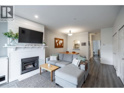 2422 HAWTHORNE Avenue | Port Coquitlam British Columbia | Slide Image One