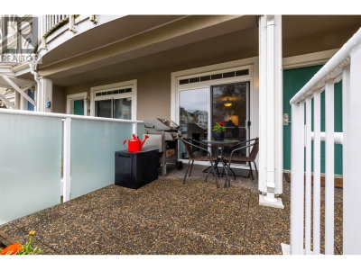 2422 HAWTHORNE Avenue | Port Coquitlam British Columbia | Slide Image Nineteen