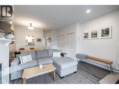 2422 HAWTHORNE Avenue | Port Coquitlam British Columbia | Slide Image Six