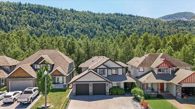 44522 MCLAREN Drive | Chilliwack British Columbia | Slide Image Thirty-seven