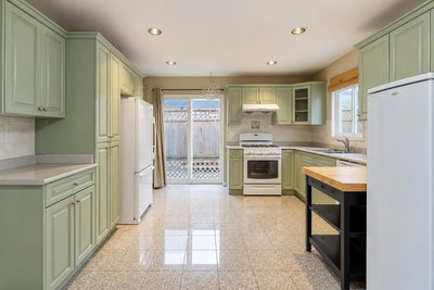 35683 TIMBERLANE Drive | Abbotsford British Columbia | Slide Image Thirteen