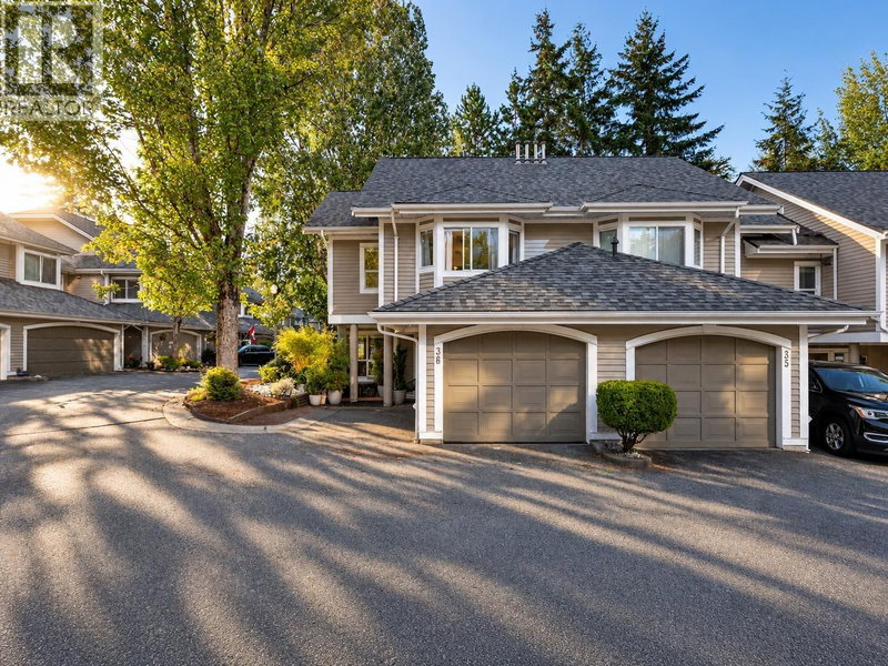 650 ROCHE POINT Drive North Vancouver British Columbia, V7H 2Z5 - 3 Bedrooms Condo For Sale
